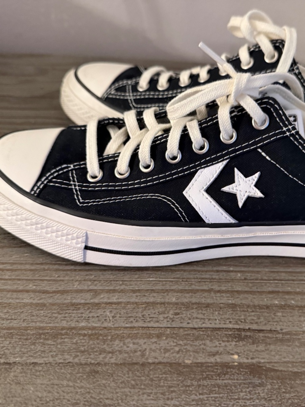 Converse Star Player 76 Women's Size 10